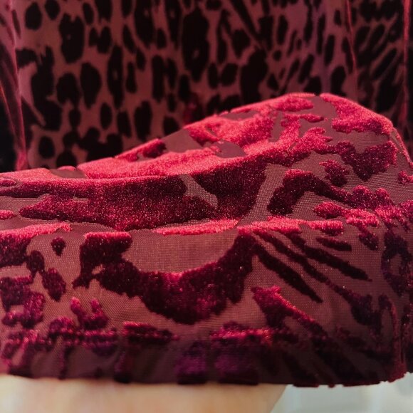 Simply Vera Vera Wang Women's Long Sleeve Burnout Velvet Lined Blouse-Large - Picture 6 of 13